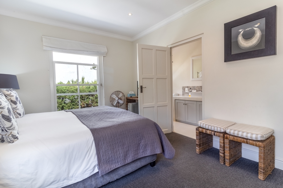 To Let 5 Bedroom Property for Rent in Franschhoek Western Cape